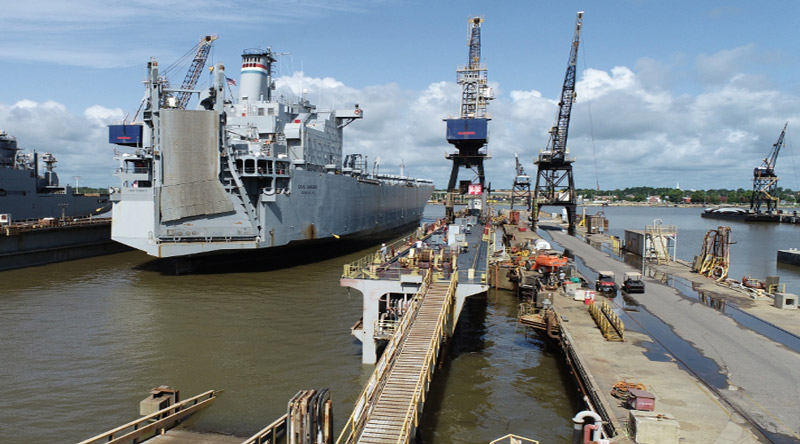 Alabama Shipyard Wins $16-Million Contract