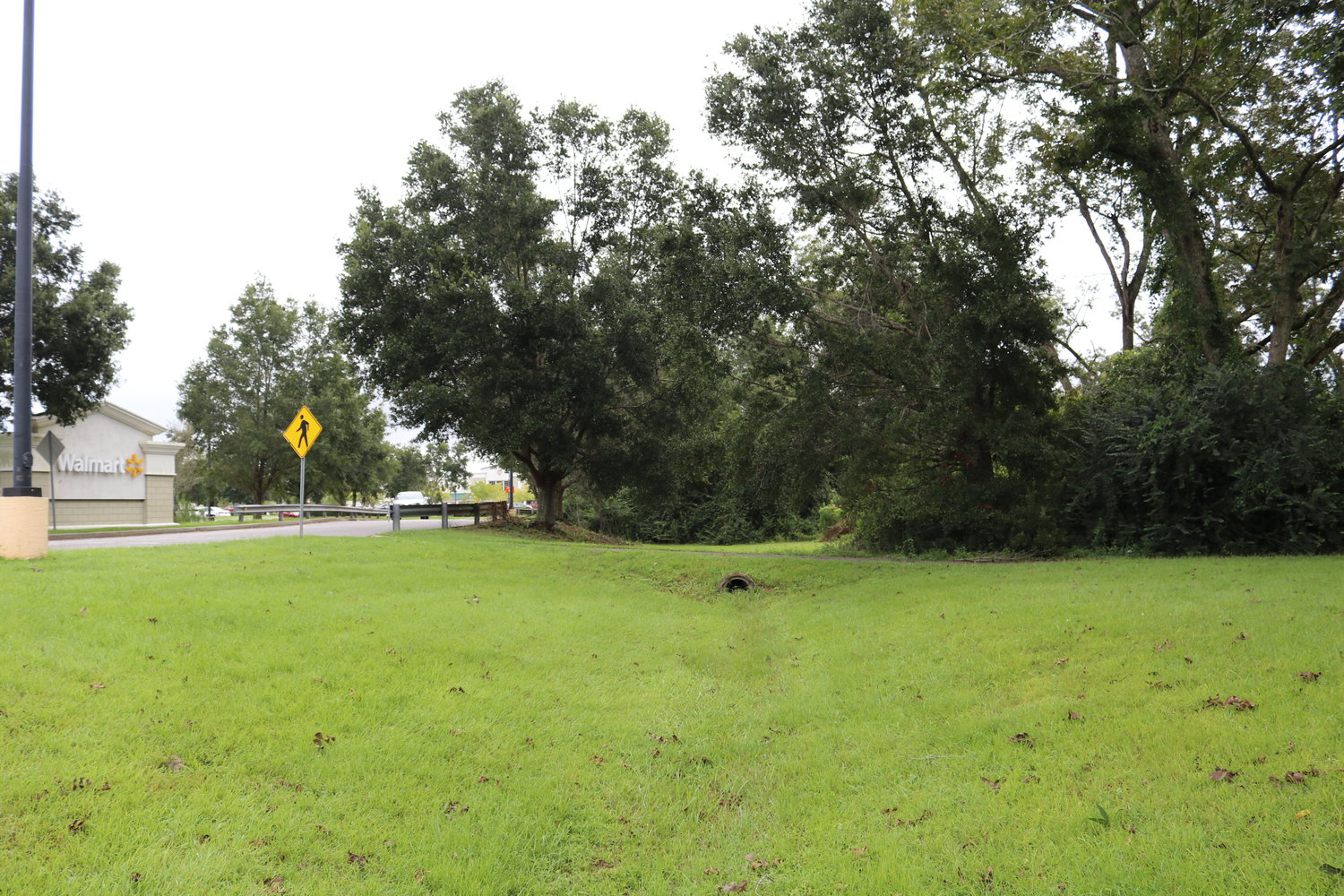 Walmart Donates 12 Acres to Fairhope