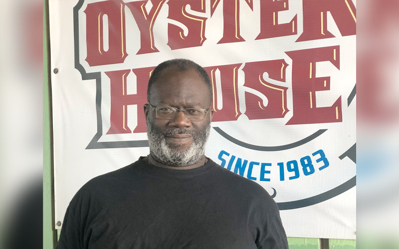 Original Oyster House Recognizes Employees