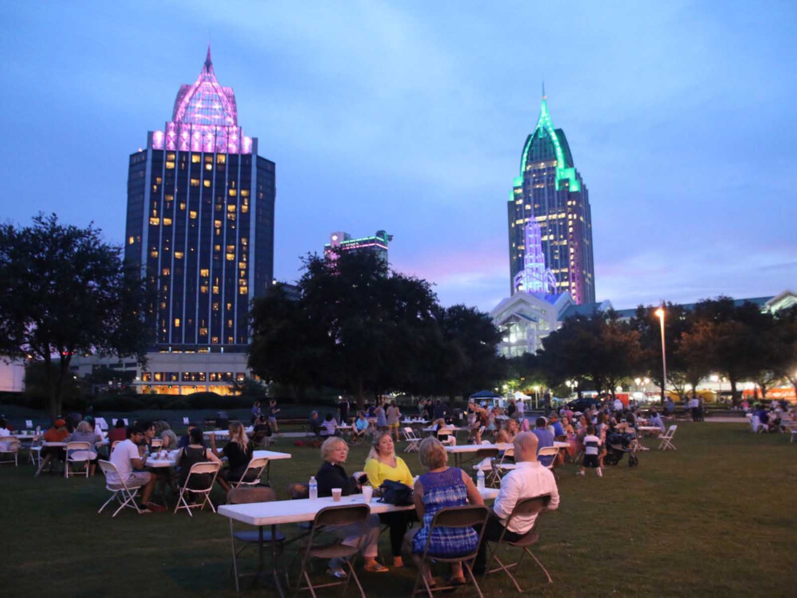 Vote For Bay Bites Food Truck Festival In Readers&rsquo; Choice Award