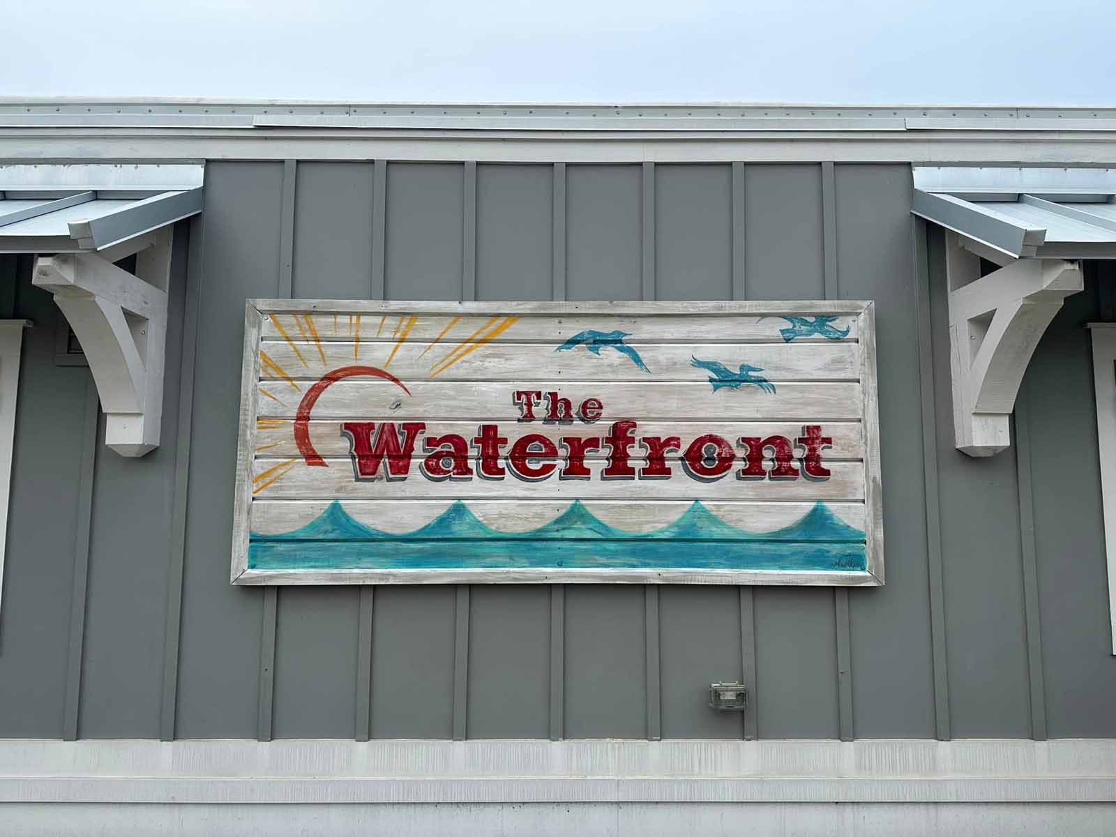 The Waterfront Daphne Opens At Yacht Club