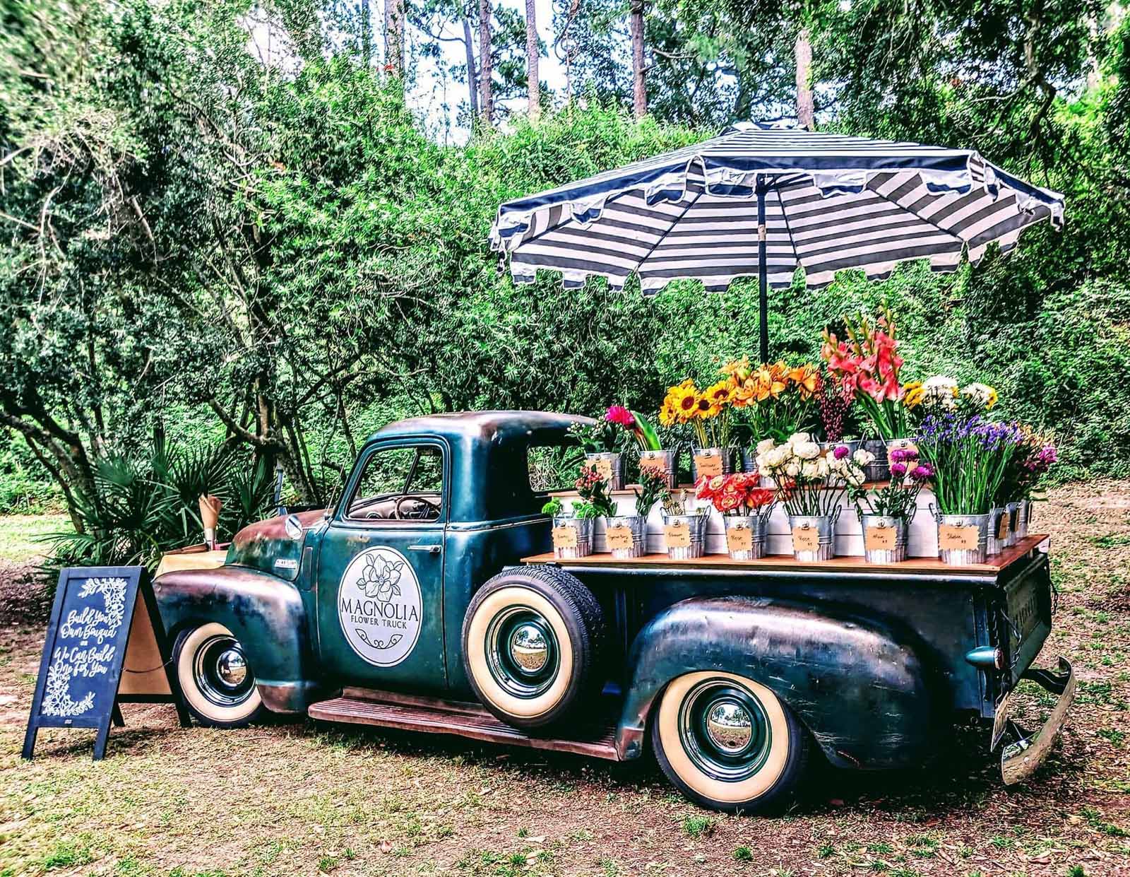 Magnolia Flower Truck Offers Subscription Service