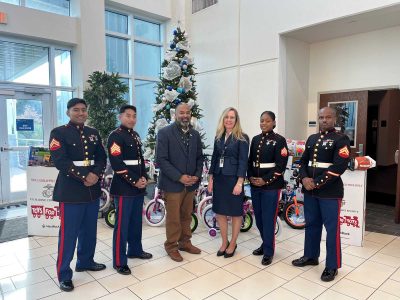 Austal Employees Donate To Toys For Tots