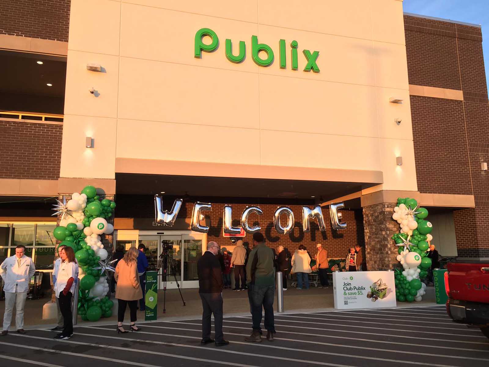 Publix Opens In Planters Pointe In Fairhope