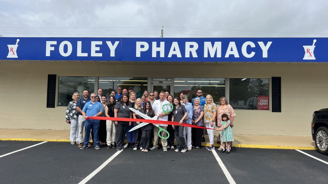 FOLEY PHARMACY CELEBRATES GRAND OPENING