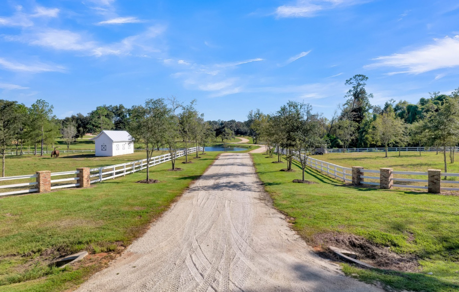 THE OAKS AT MAGNOLIA SPRINGS OPENS