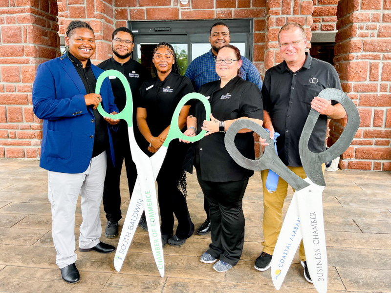 COBBLESTONE HOTEL & SUITES OPENS IN FOLEY
