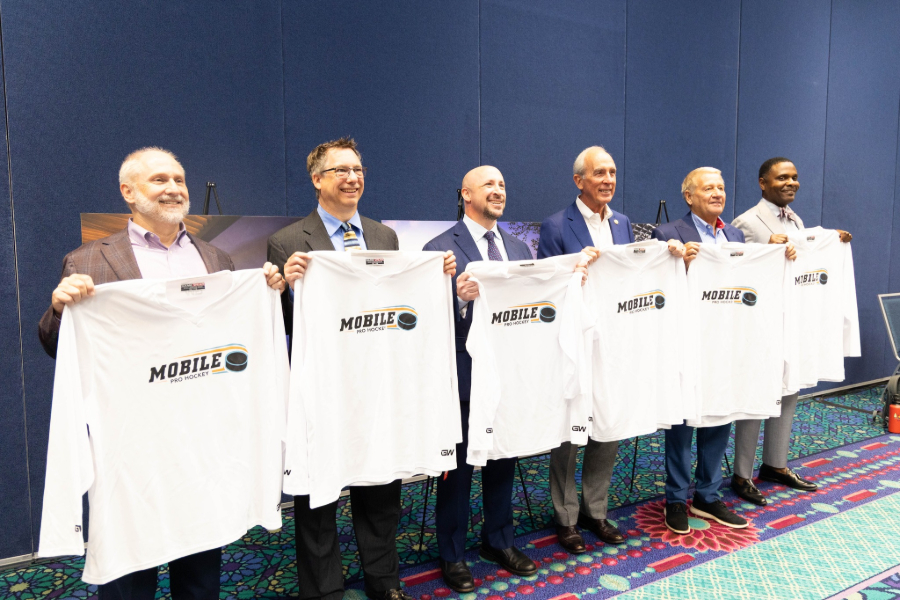 PROFESSIONAL HOCKEY TO RETURN TO MOBILE