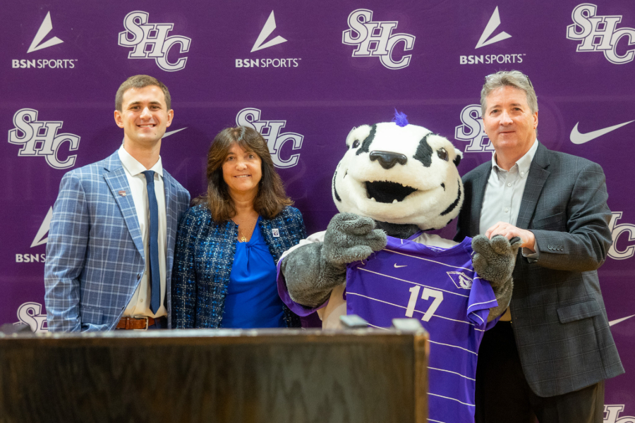 SHC LAUNCHES WOMEN’S FLAG FOOTBALL PROGRAM