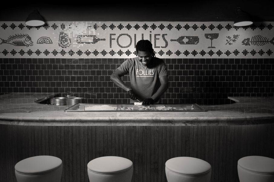 FOLLIES OYSTERS & COCKTAILS OPENS IN DOWNTOWN MOBILE
