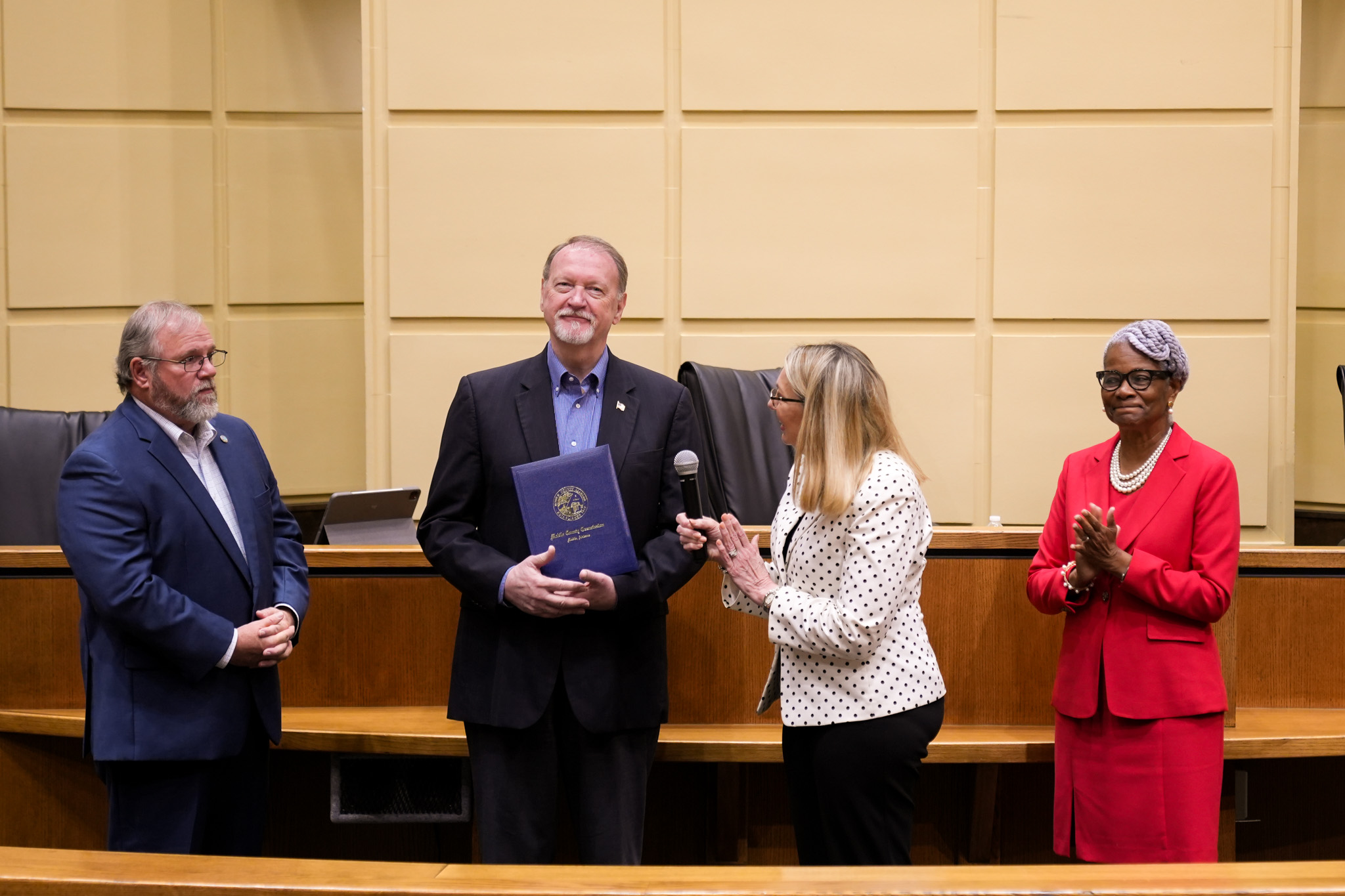 MOBILE OPERA’S WRIGHT WINS LIFETIME ACHIEVEMENT AWARD