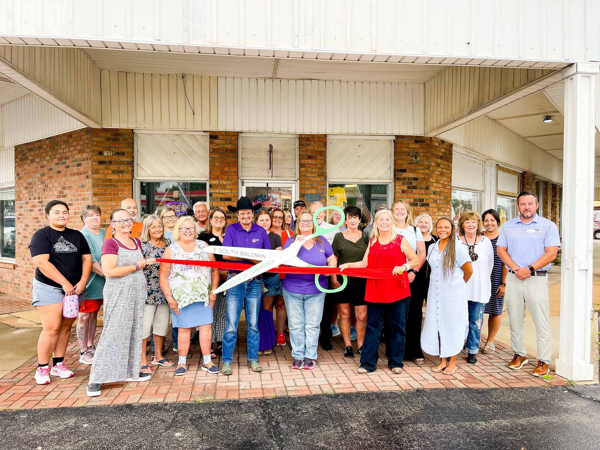 Amazing Finds Opens New Location In Robertsdale