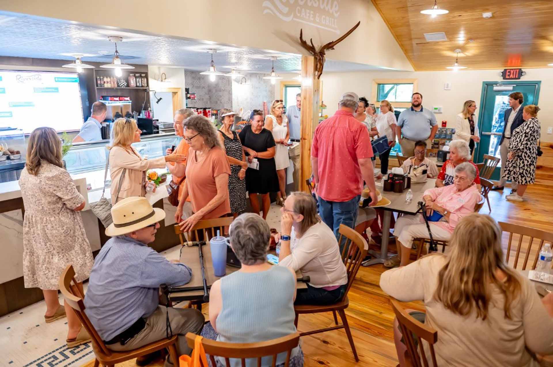 Riverside Cafe & Grill Opens At Escatawpa Hollow Park & Campground