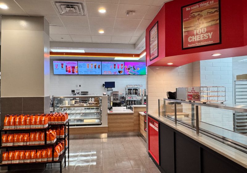 DUNKIN’ OPENS IN DOWNTOWN MOBILE