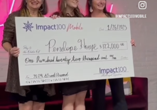 IMPACT100 DONATES TO PENELOPE HOUSE