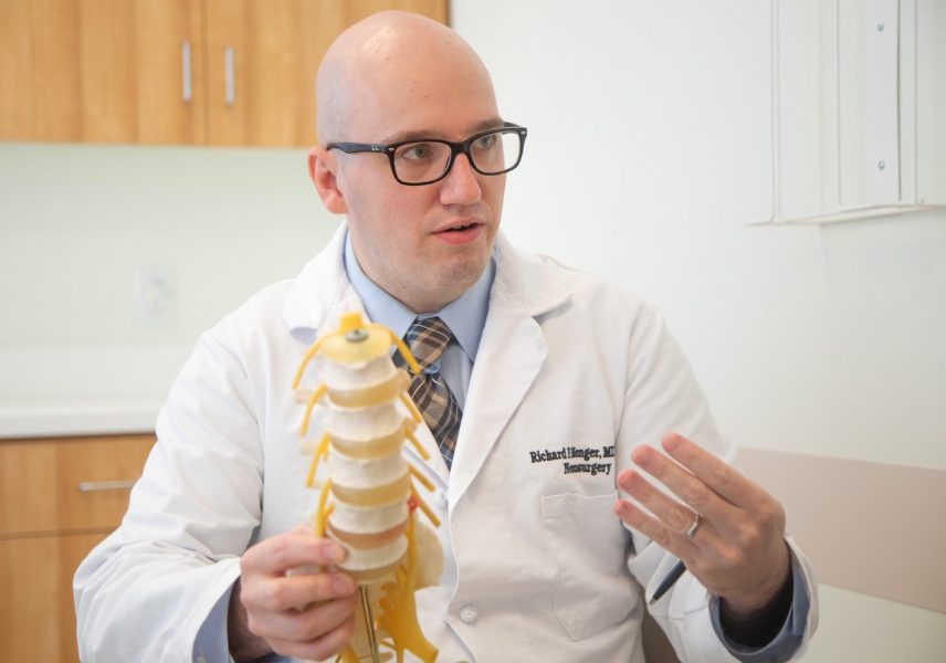 MENGER NAMED AMONG TOP 5_ OF NEUROSURGERY SPINE RESEARCHERS