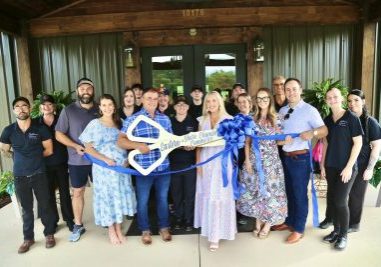 SOUTHERN GROVE VINEYARD OPENS IN FAIRHOPE