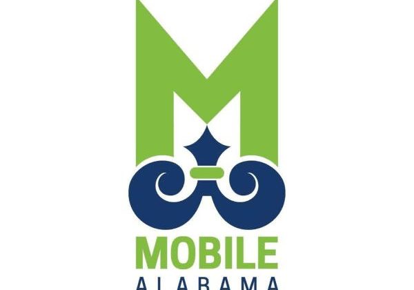 SPLASHPAD OPENS AT CRAWFORD-MURPHY PARK IN MOBILE