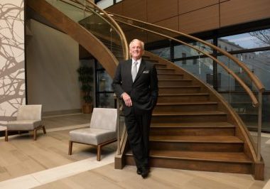 SPRINGHILL MEDICAL CENTER PRESIDENTCEO TO RETIRE IN AUGUST