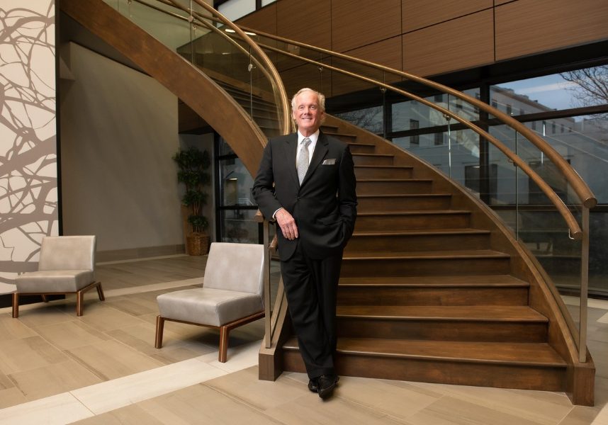 SPRINGHILL MEDICAL CENTER PRESIDENTCEO TO RETIRE IN AUGUST