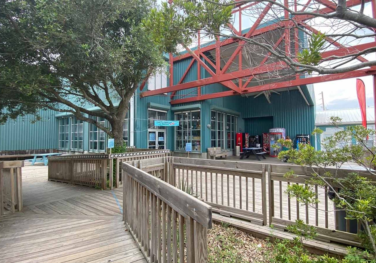 DISL Reopens Alabama Aquarium