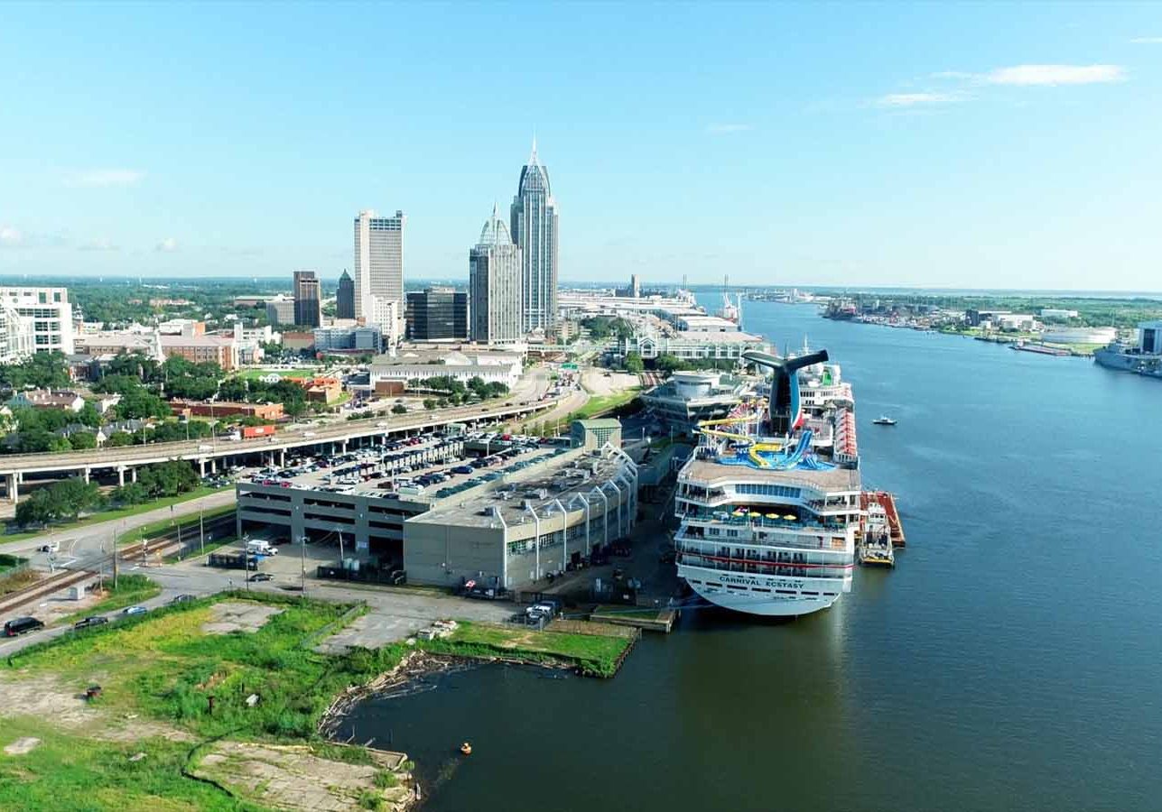 Mobile Aims To Replace Cruise Terminal Gangway
