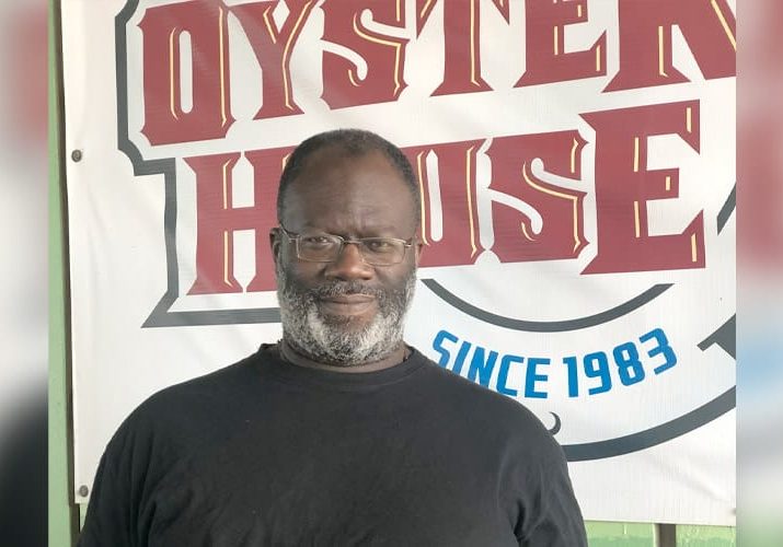 Original Oyster House Recognizes Employees