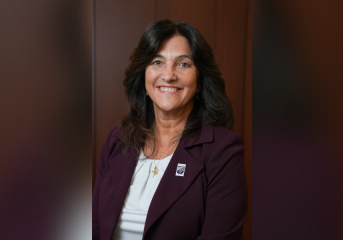 spring Hill College renews van brunt's contract